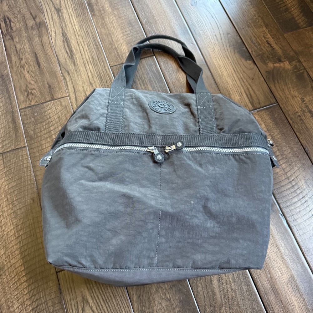Kipling Art Medium Tote Bag Grey Crinkle Nylon Travel Weekender Trolley Sleeve‎